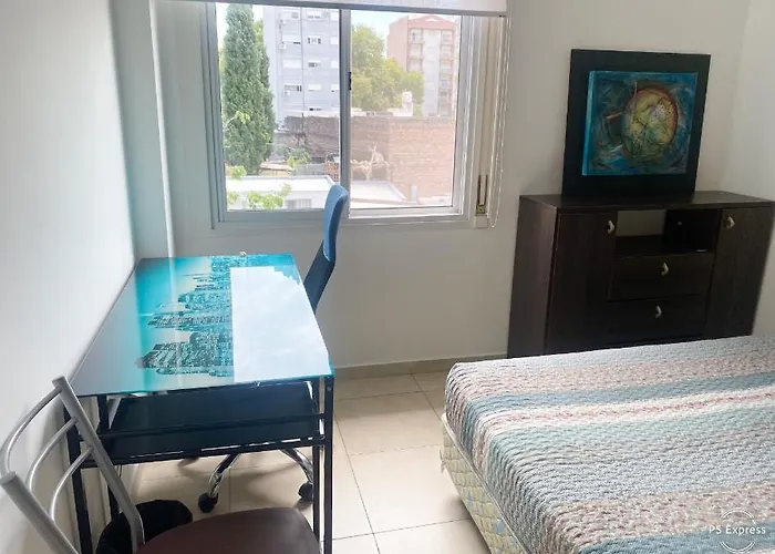 Departamento Amplio, Cochera Incluida, Zona Centro